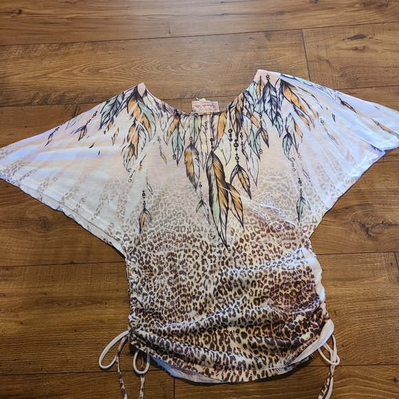 Shirt - Picture 4 of 4